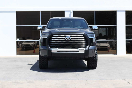 2022 Toyota Tundra Capstone Hybrid, photo 6 of 10