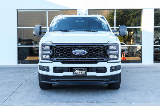 2024 Ford Super Duty F-250 Pickup XLT, photo 2 of 10