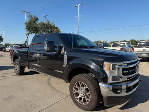 2022 Ford Super Duty F-250 Pickup LARIAT, photo 4 of 8