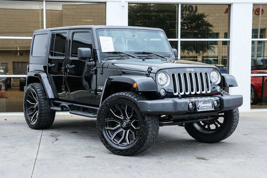 2018 Jeep Wrangler JK Unlimited Sahara, photo 5 of 10