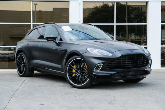 2023 Aston Martin DBX, photo 6 of 10