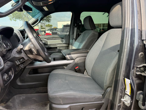 2022 Ram 3500 Lone Star, photo 6 of 9