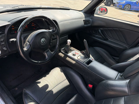 2001 Honda S2000, photo 5 of 7