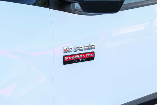 2021 Ram ProMaster City Wagon Tradesman, photo 3 of 10