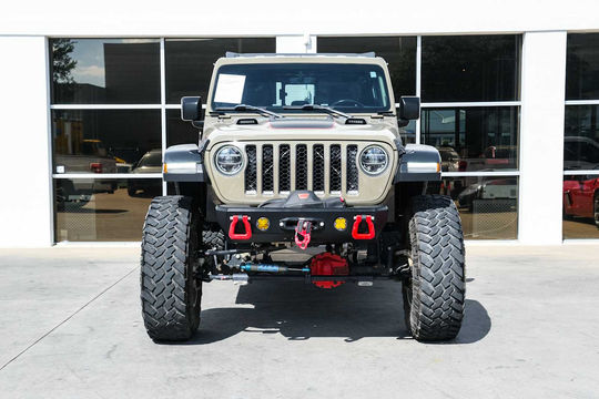 2020 Jeep Gladiator Rubicon, photo 2 of 10