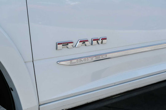 2019 Ram 2500 Limited, photo 6 of 10