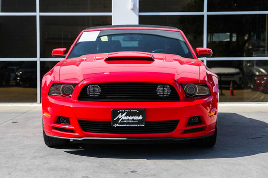 2014 Ford Mustang GT Premium, photo 2 of 10