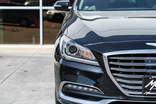 2018 Genesis G80 3.8L, photo 4 of 10