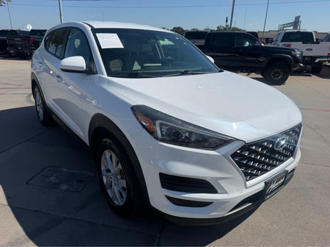 2019 Hyundai Tucson SE, photo 4 of 10
