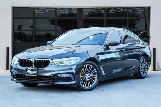 2017 BMW 5 Series 540i