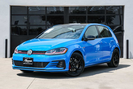 2021 Volkswagen Golf GTI Autobahn, photo 1 of 10