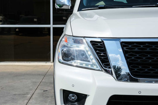 2017 Nissan Armada SL, photo 3 of 10
