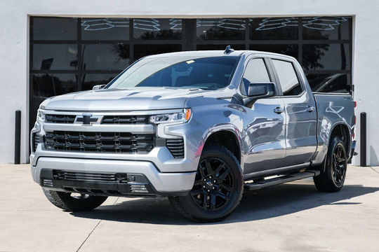 2023 Chevrolet Silverado 1500 RST, photo 1 of 10