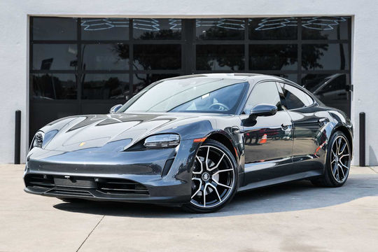 2023 Porsche Taycan, photo 1 of 10