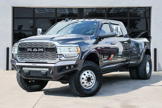 2019 Ram 3500 Limited, photo 1 of 10