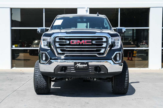 2021 GMC Sierra 1500 SLT, photo 2 of 10