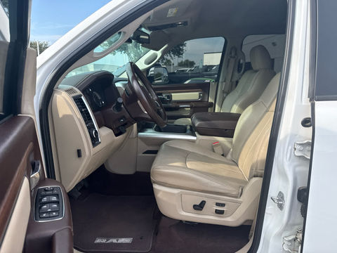 2018 Ram 1500 Laramie, photo 5 of 10