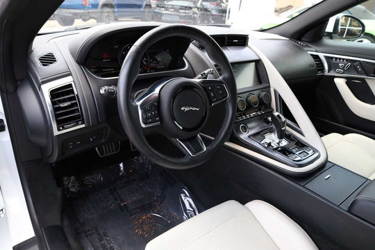 2021 Jaguar F-TYPE P300, photo 3 of 10