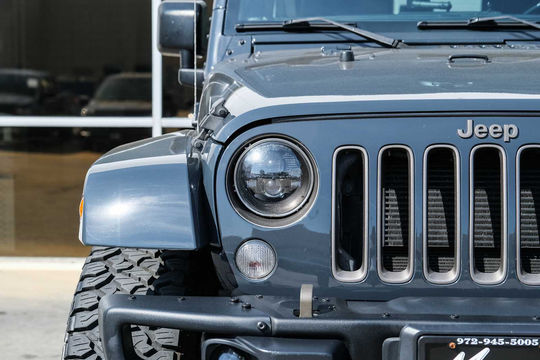 2018 Jeep Wrangler JK Unlimited Golden Eagle, photo 3 of 10
