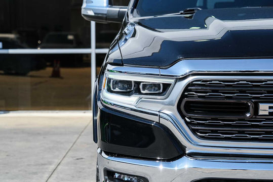 2022 Ram 1500 Limited, photo 5 of 10