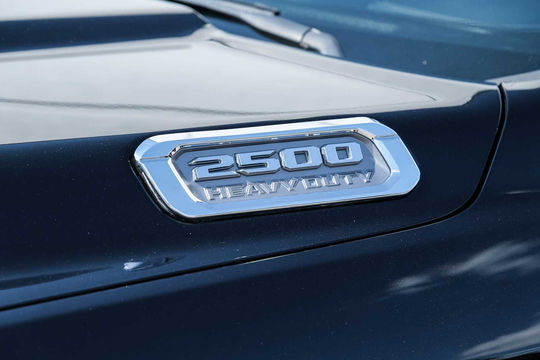 2022 Ram 2500 Limited, photo 3 of 10