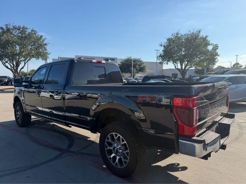 2022 Ford Super Duty F-250 Pickup LARIAT, photo 2 of 8