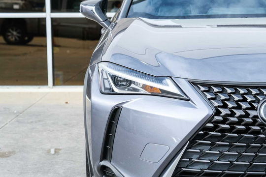 2019 Lexus UX 200, photo 3 of 10