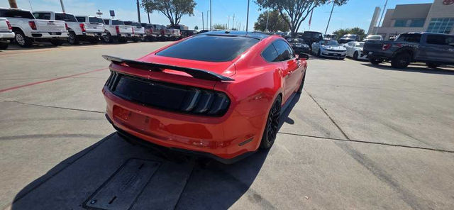 2016 Ford Mustang GT Premium, photo 4 of 8