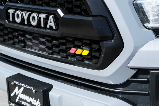2019 Toyota Tacoma TRD Sport, photo 3 of 10