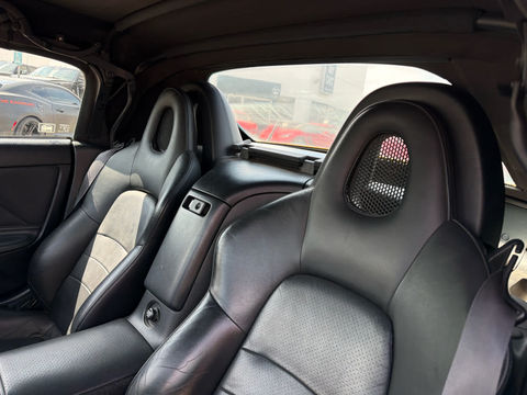 2001 Honda S2000, photo 6 of 7
