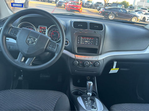 2020 Dodge Journey SE Value, photo 6 of 9