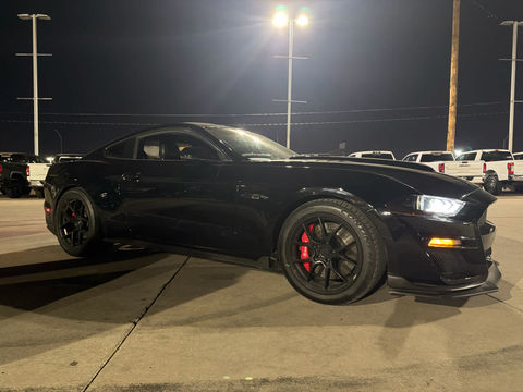 2019 Ford Mustang Bullitt, photo 3 of 8