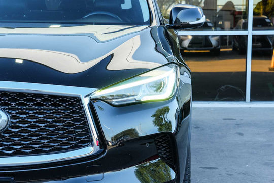 2019 INFINITI QX50 ESSENTIAL, photo 4 of 10