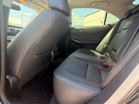 2014 Lexus IS 250, photo 6 of 8