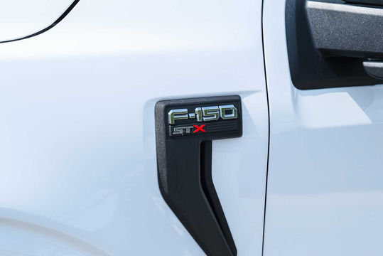 2021 Ford F-150 XL, photo 3 of 10
