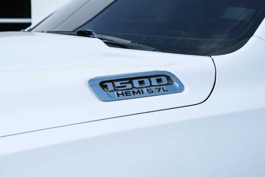 2020 Ram 1500 Longhorn, photo 3 of 10