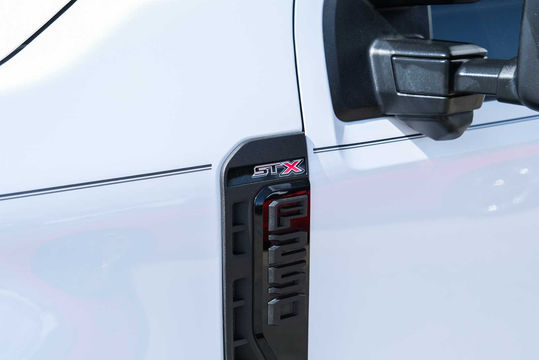 2024 Ford Super Duty F-250 Pickup XL, photo 3 of 10
