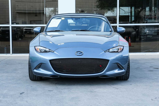 2016 Mazda MX-5 Miata Grand Touring, photo 2 of 10