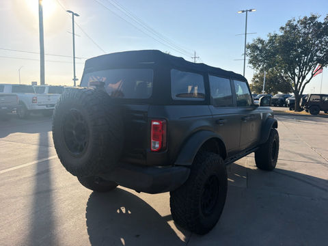 2021 Ford Bronco Base, photo 5 of 10