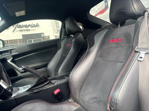 2018 Subaru BRZ Limited, photo 6 of 8