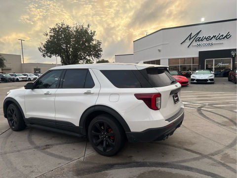 2021 Ford Explorer ST, photo 3 of 8