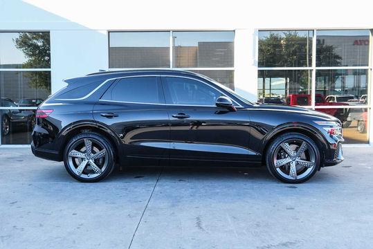 2025 Genesis GV70 3.5T Sport, photo 6 of 10