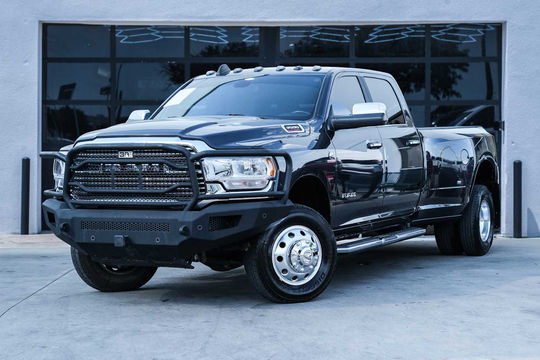 2022 Ram 3500 Lone Star, photo 1 of 10