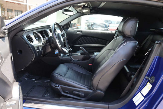 2013 Ford Mustang GT Premium, photo 3 of 10