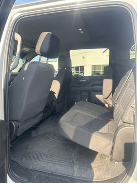 2023 Chevrolet Silverado 2500HD LT, photo 6 of 8