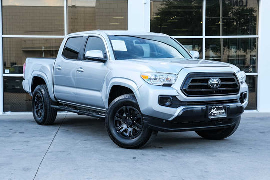 2022 Toyota Tacoma SR, photo 5 of 10