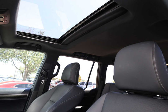 2022 Lexus GX 460, photo 5 of 10