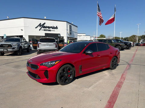 2018 Kia Stinger GT2, photo 1 of 8