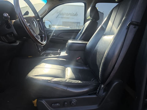 2007 GMC Yukon Denali Denali, photo 6 of 8