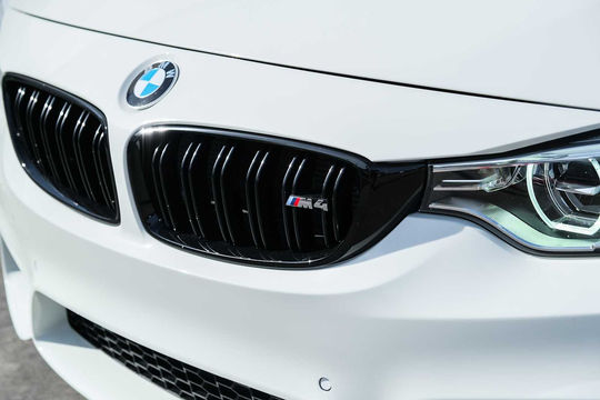 2015 BMW M4, photo 4 of 10